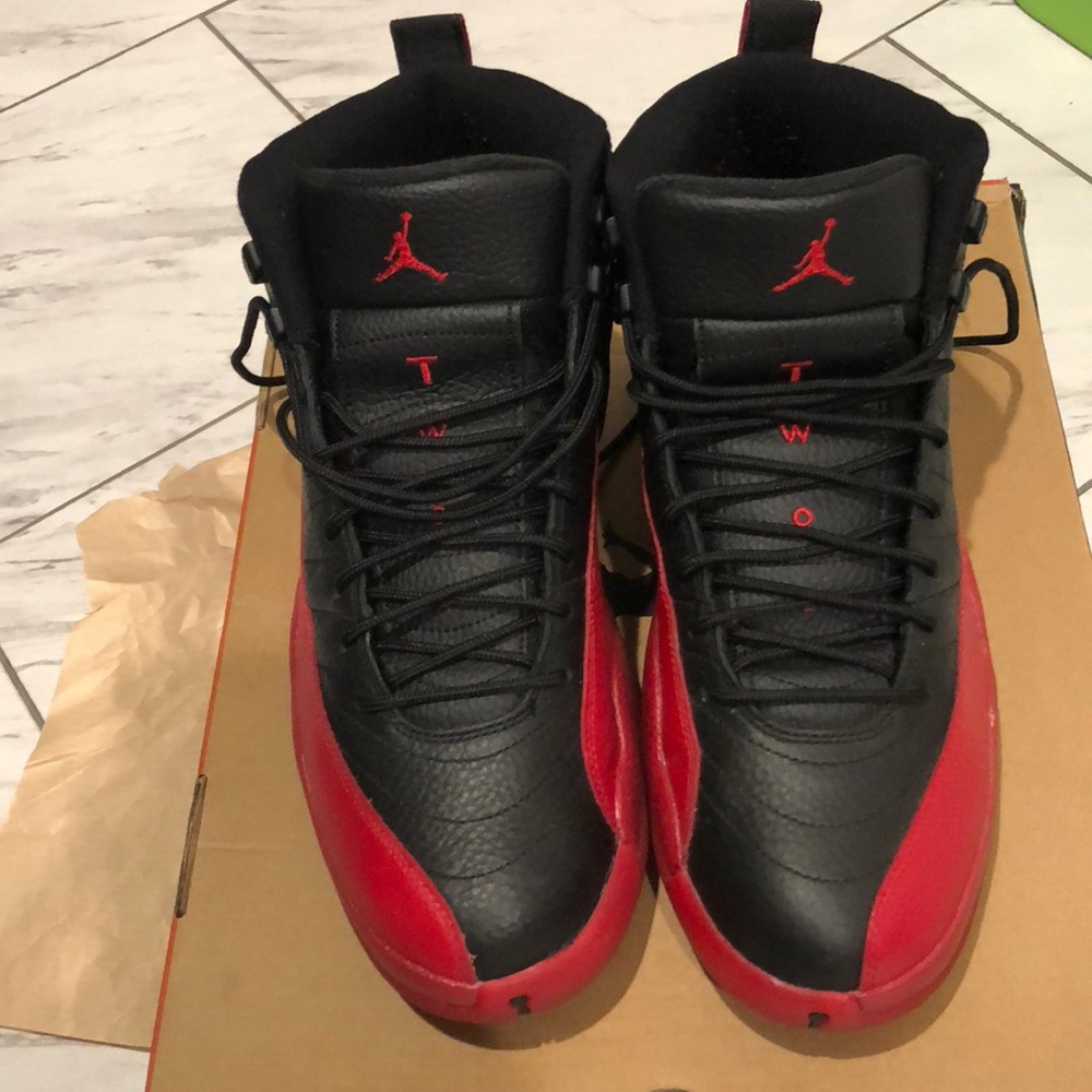Men’s jordan 12’s